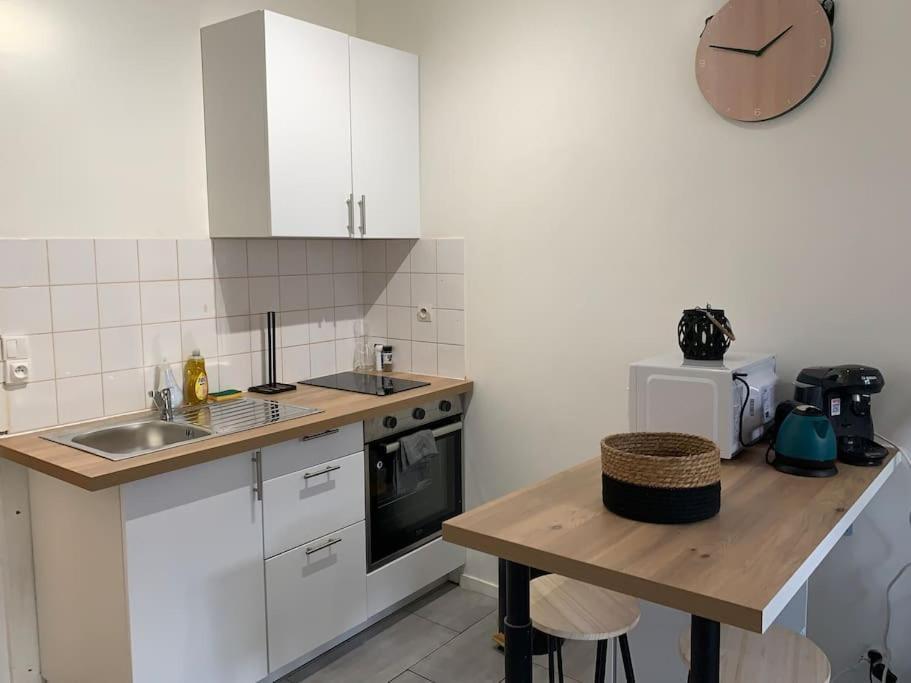 Châteauroux Jolie Studio En Centre Ville מראה חיצוני תמונה